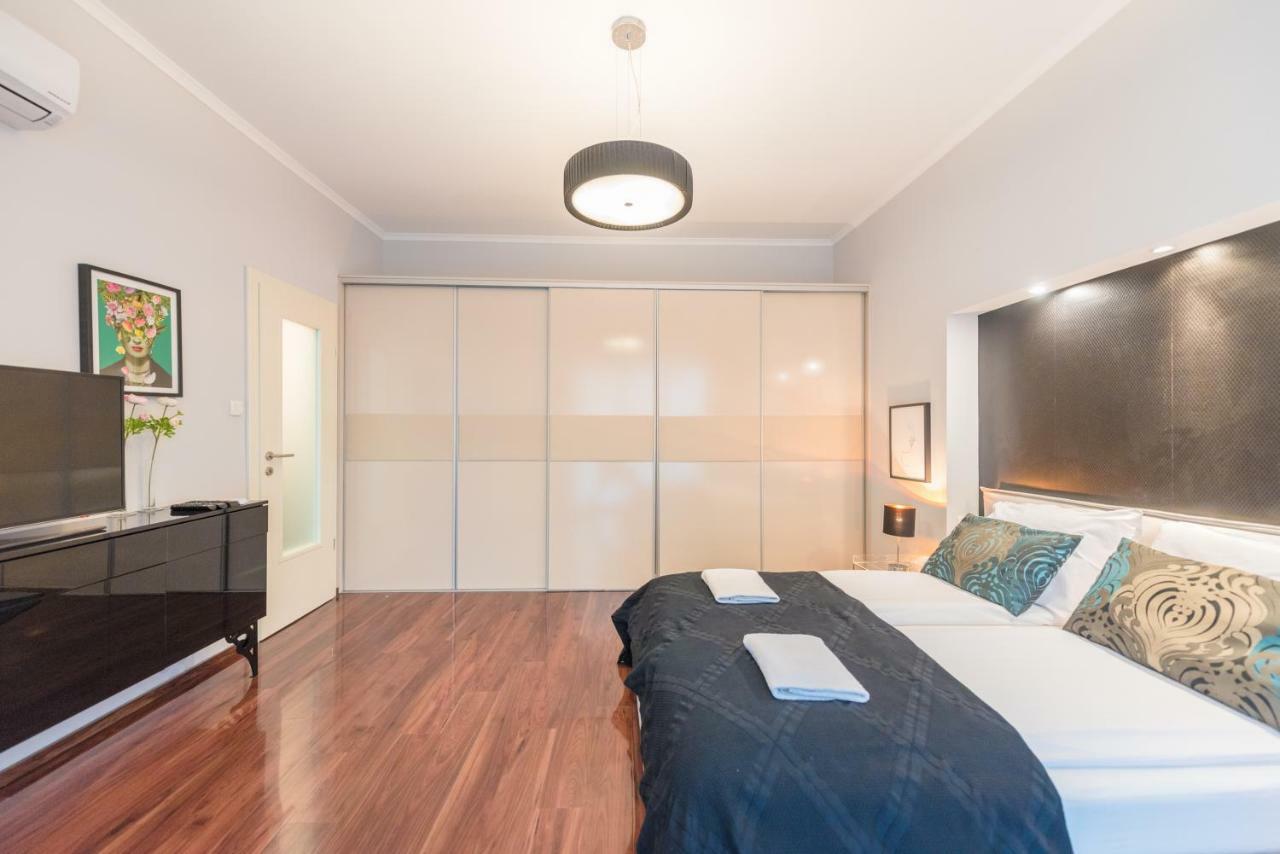 Oasis Apartments - Liberty Bridge Budapest Ngoại thất bức ảnh